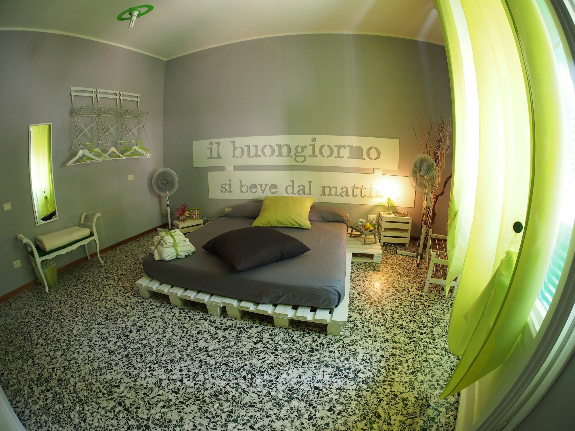 Hotel Ciao Bella Rainbow à Riomaggiore Extérieur photo